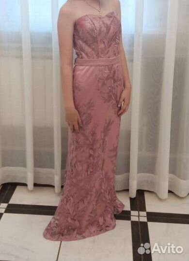 Платья женские