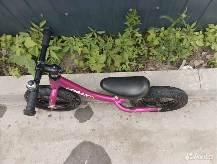 Беговел Lorak BB Lite 12