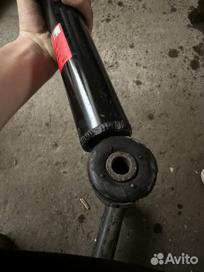 Амортизатор volkswagen passat B3