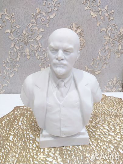 Бюст Ленина СССР фарфоровый