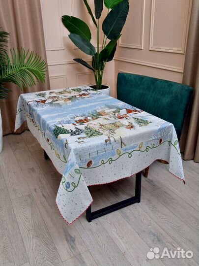 Скатерть праздничная гобелен