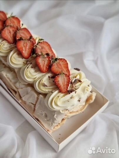 Меренговый рулет