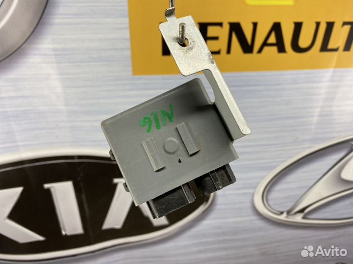 Блок управления светом Nissan almera N16