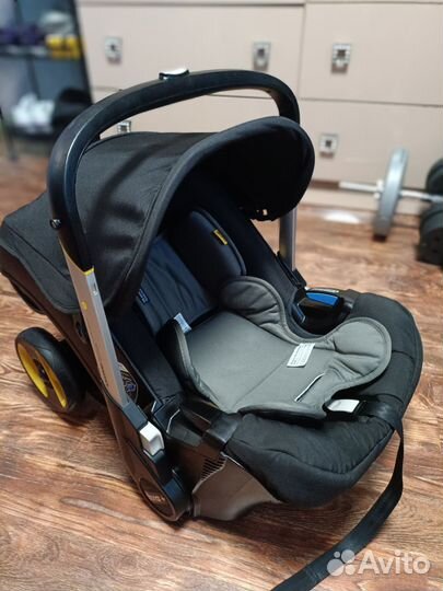 Коляска автокресло doona с базой isofix