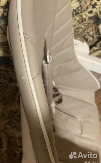 Стульчик для кормления happy baby berny v2