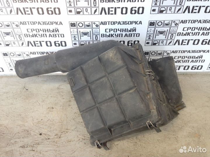 Корпус воздушного фильтра Audi / Mersedes