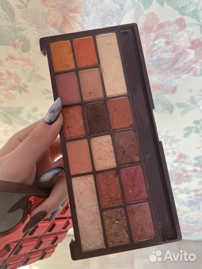 Палетка Revolution Chocolate orange