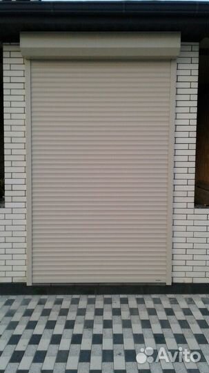 Рольставни на двери
