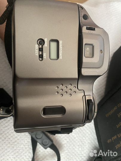 Фотоаппарат Olympus is 300 в отличном состоянии