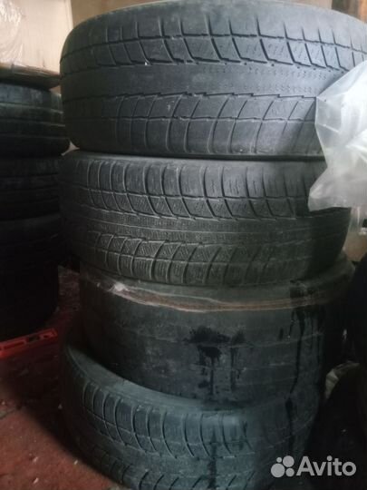 Triangle TR777 235/60 R18