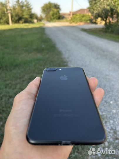 iPhone 7 plus 32 гб