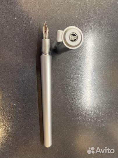 Перьевая ручка Pelikan Pharo