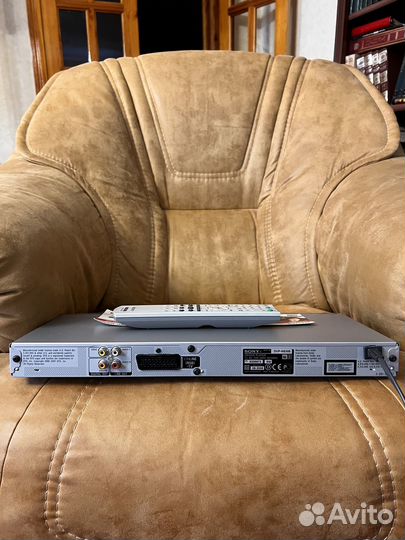 Sony DVD-плеер DVP-NS308