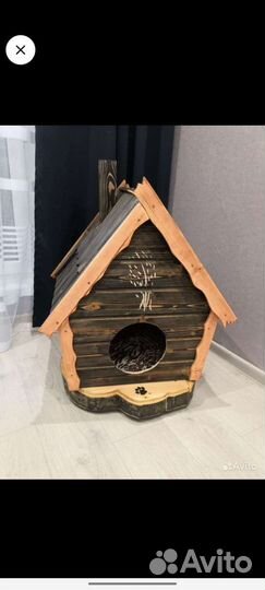 Домик для кошки с котятами