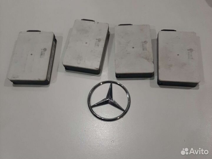 Датчик мертвых зон Мерседес