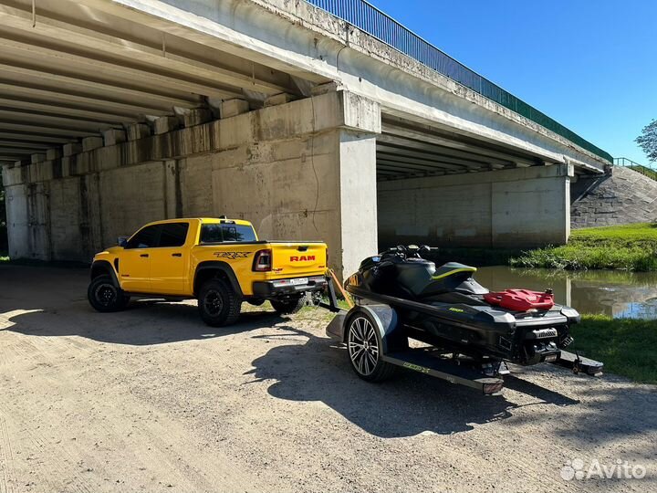 Прицеп легковой для гидроцикла