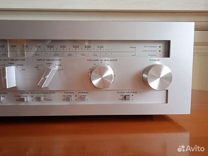 Yamaha CR-820 Natural Sound Stereo Receiver