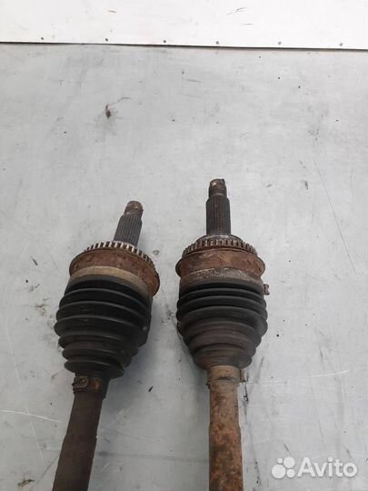 Полуось передняя Subaru Forester (SF) рест. 2001