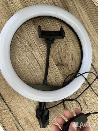 Лампы кольцевые 26 и 32 см