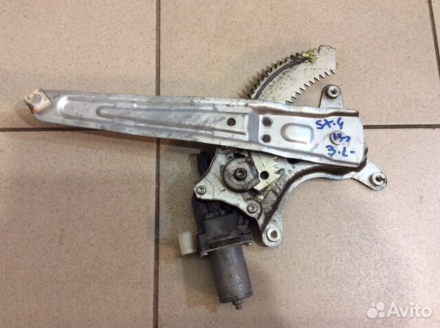 Стеклоподъемник электрический задний левый Suzuki