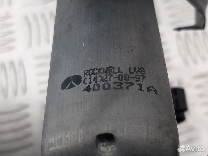 Стеклоподъемник передний правый Renault Laguna