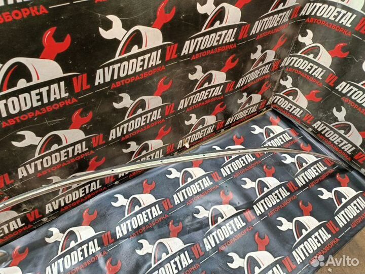 Молдинг кузова правый Volkswagen Passat B5 Plus