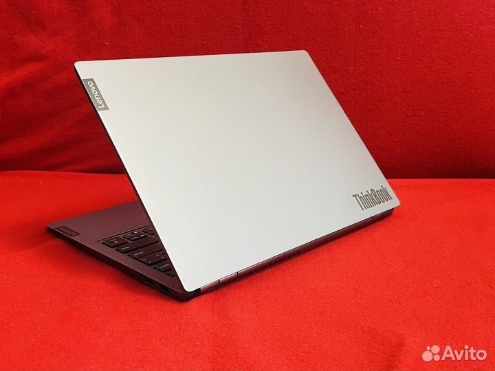 Lenovo ThinkBook 13s-IML Core i7