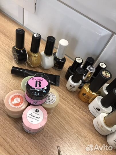 Материалы для маникюра