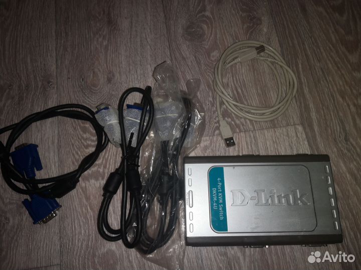 Kvm переключатель Dlink dkvm-4U