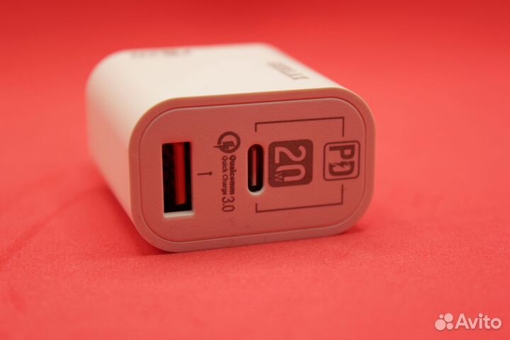 Зарядное устройство 20W с быстрой зарядкой