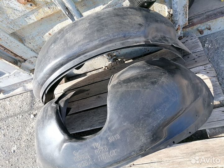 Подкрылки на Чери Тигго