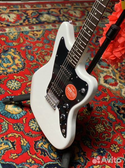 Электрогитара Squier Affinity Jazzmaster HH Белая