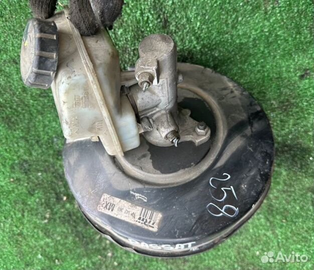 Вакуумный усилитель тормозов Opel Zafira 2006