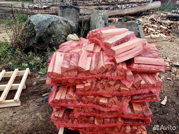 Дрова Дубовые в мешках и сетках uy200