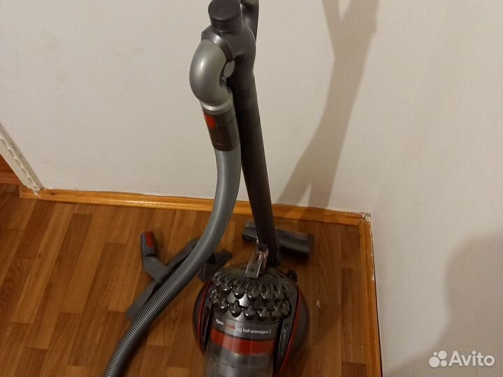 Пылесос Dyson