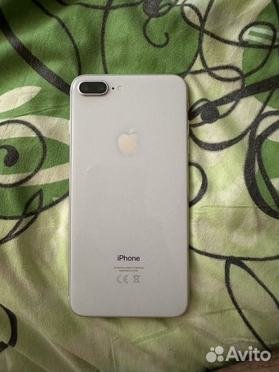 iPhone 8 Plus, 64 ГБ
