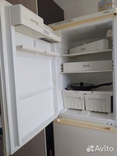 Холодильник бу stinol