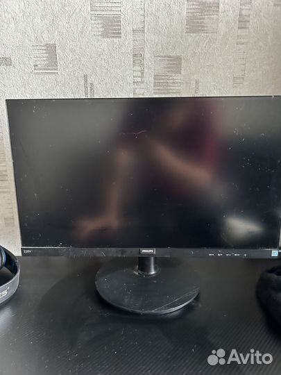 Монитор philips