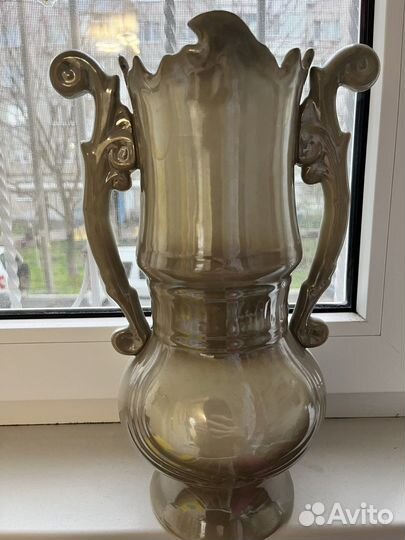 Ваза форфор перламутровый