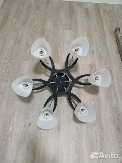 Люстра. Светильник потолочный