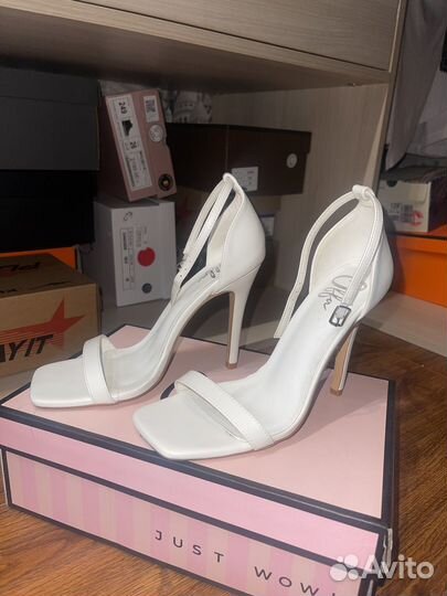 Босоножки женские 38 размер