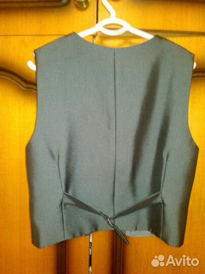 Школьный костюм тройка для мальчика 128