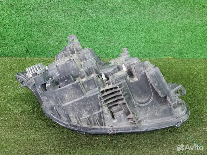 Фара левая Volvo XC90