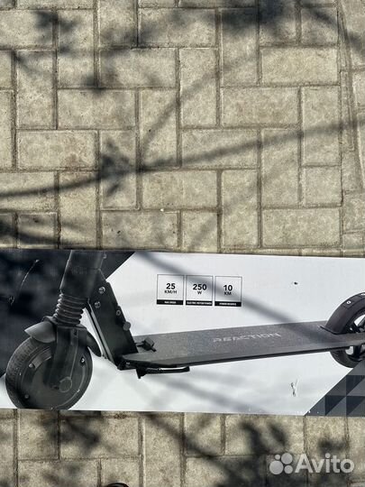Электросамокат Reaction active 1.0