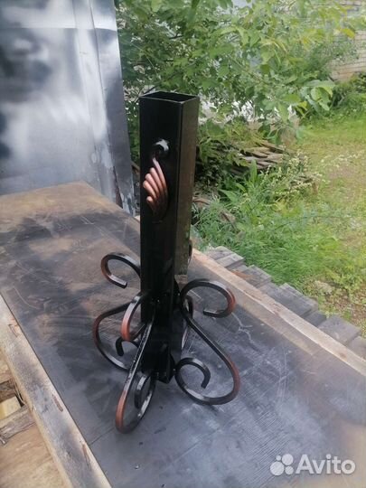 Подставка кованная для шампуров