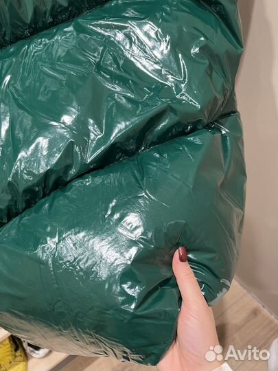 Пуховик куртка Tommy Hilfiger лаковая зеленая