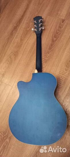 Акустическая гитара