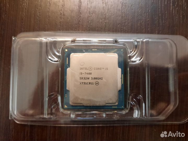 Компьютер на Intel(R) Core(TM) i5-7400