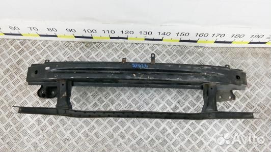 Усилитель бампера передний (кронштейн) volkswagen