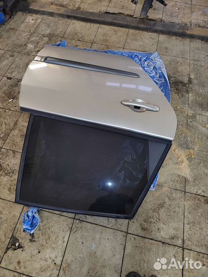 Дверь задняя правая renault granta scenic